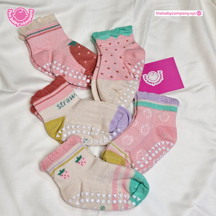 anti-slip-socks-for-kids-set-pastel-strawberry anti-slip-socks-for-kids-set-pastel-strawberry